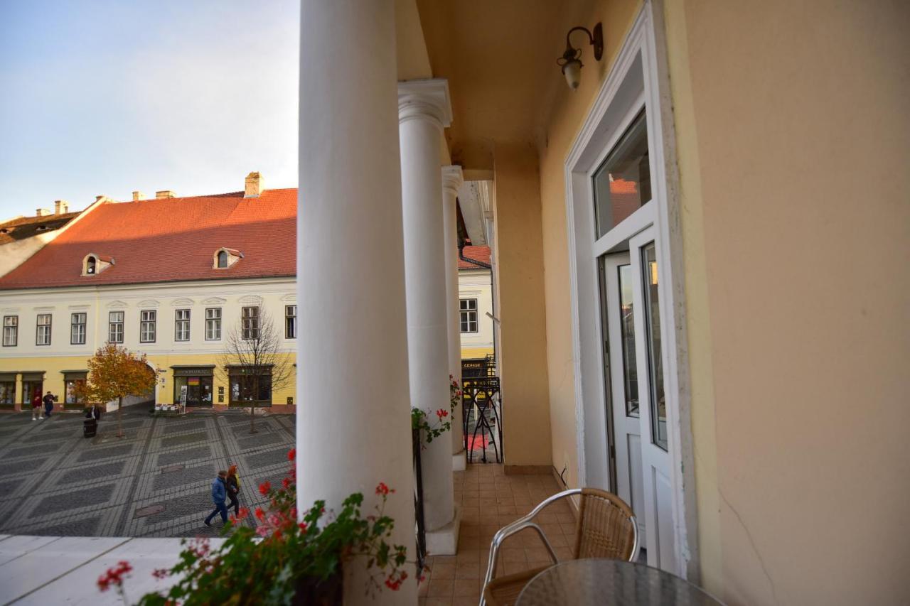 Sibiu Main Square Apartment Exterior photo